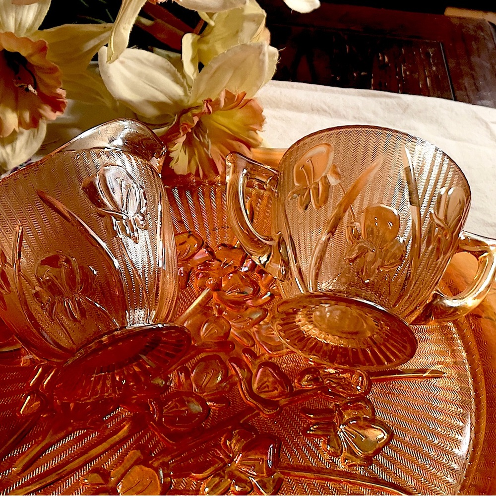 Iridescent Iris and Herringbone Sandwich Plate with Sugar Bowl and Creamer